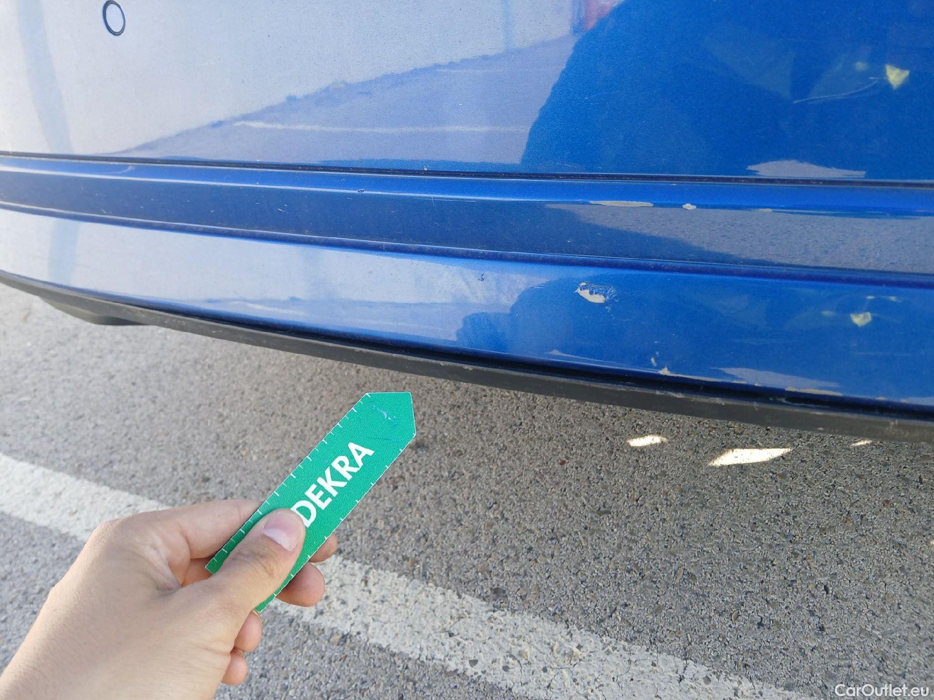  Skoda  Octavia SKODA  / 2020 / 5P / berlina con portón 1.5 TSI 96kW (130CV) DSG G-TEC Ambition #24