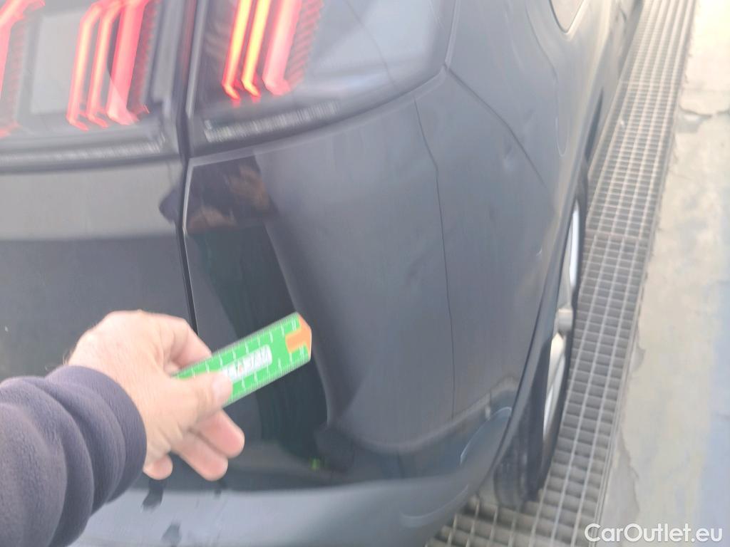  Peugeot  3008 PEUGEOT  / 2020 / 5P / todoterreno 1.5 BlueHDi 96kW (130CV) S&S Active Pack #44