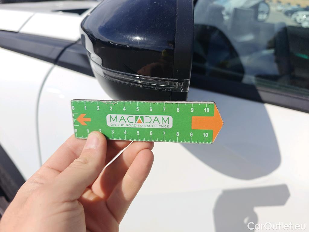  Peugeot  2008 PEUGEOT  / 2019 / 5P / todoterreno Allure BlueHDI 81kW (110CV) #6