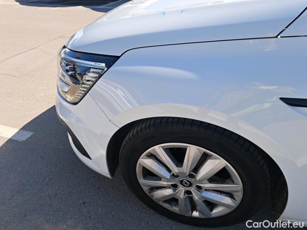  Renault  Megane RENAULT Mégane / 2020 / 5P / berlina con portón Intens Blue dCi 85 kW (115CV) #24