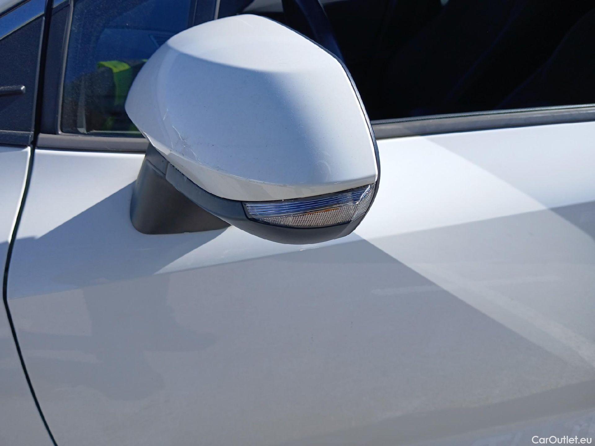  Toyota  Corolla TOYOTA  / 2019 / 5P / familiar 2.0 180H FEEL! E-CVT TOURING SPORT #16