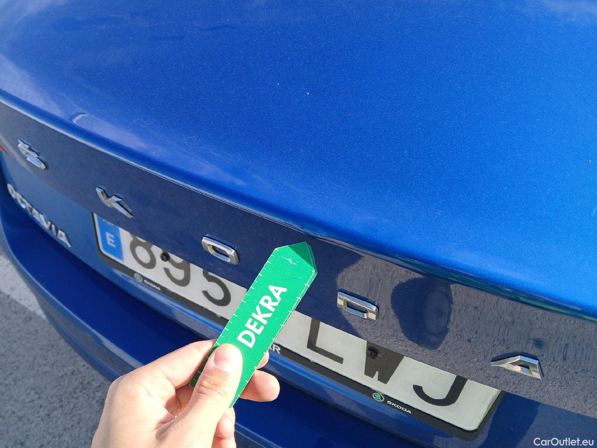  Skoda  Octavia SKODA  / 2020 / 5P / berlina con portón 1.5 TSI 96kW (130CV) DSG G-TEC Ambition #18