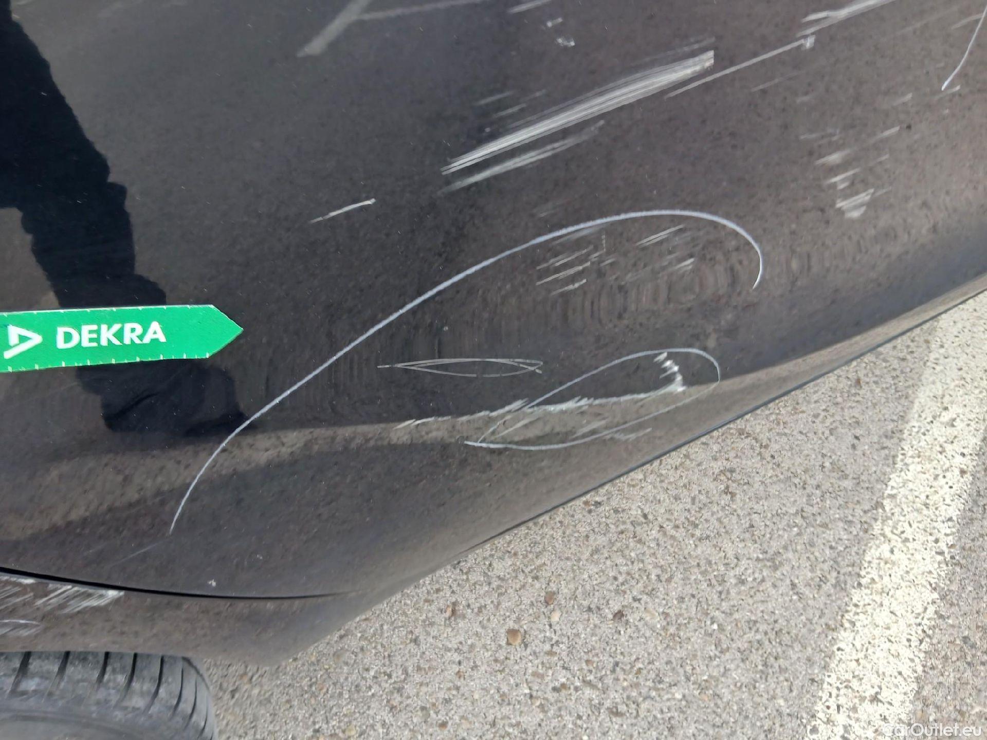  Opel  Zafira OPEL  5p 3G monovolumen compacto 1.6 CDTi S/S 99kW (134CV) Excellence 17 #34