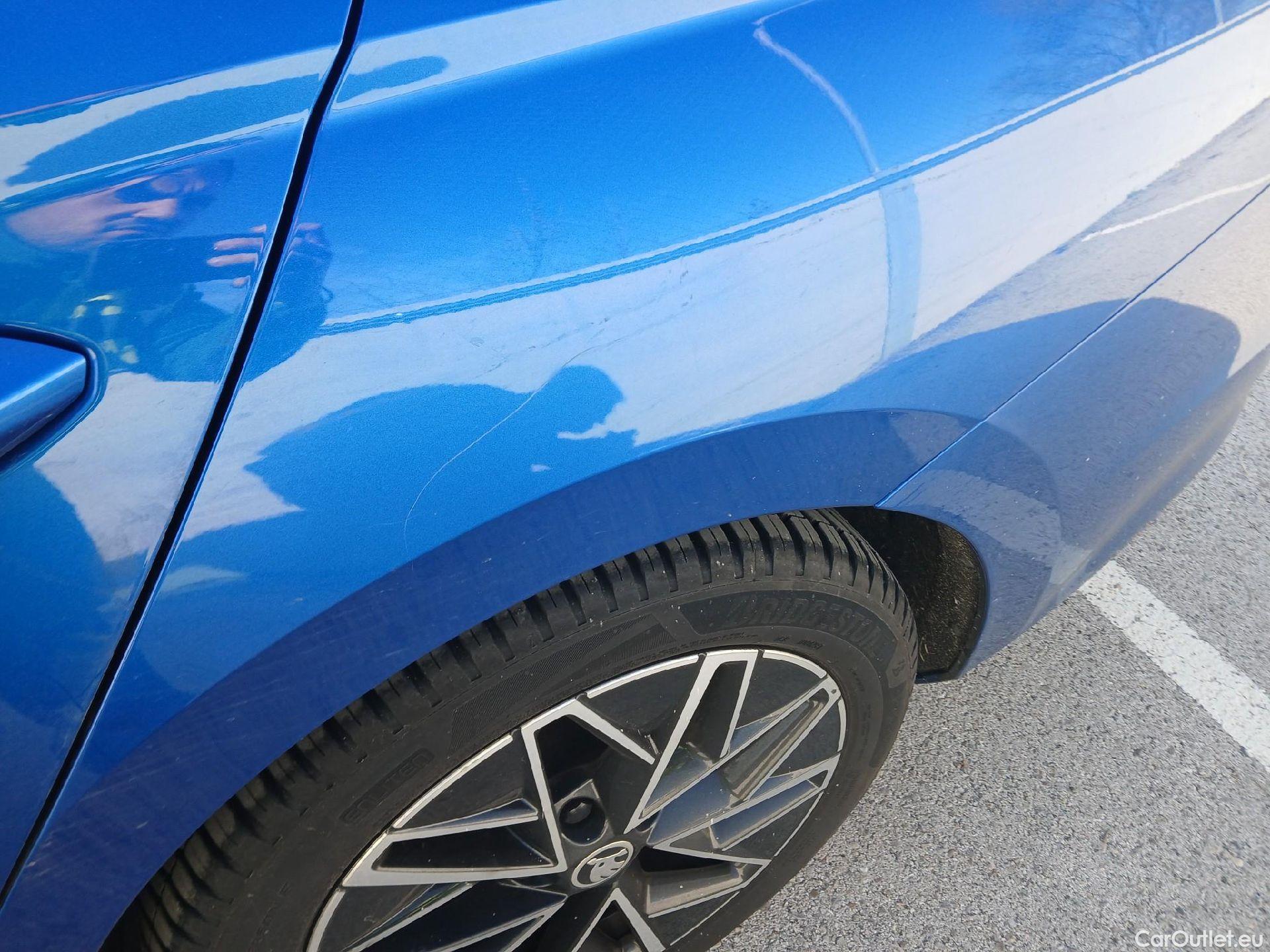  Skoda  Octavia SKODA  / 2020 / 5P / berlina con portón 1.5 TSI 96kW (130CV) DSG G-TEC Ambition #13