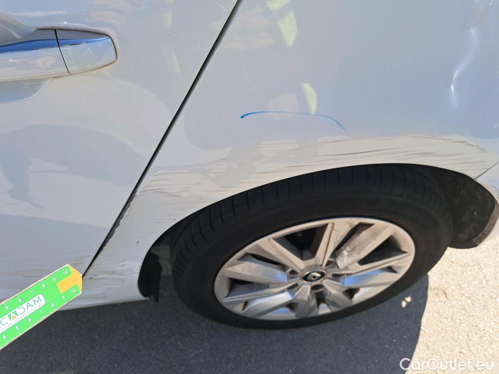  Renault  Megane RENAULT Mégane / 2020 / 5P / berlina con portón Intens Blue dCi 85 kW (115CV) #2