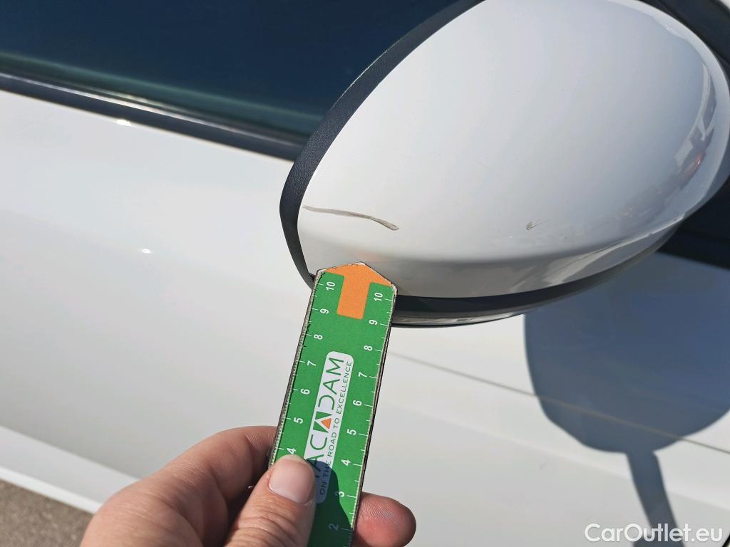  Renault  Megane RENAULT Mégane / 2020 / 5P / berlina con portón Intens Blue dCi 85 kW (115CV) #48