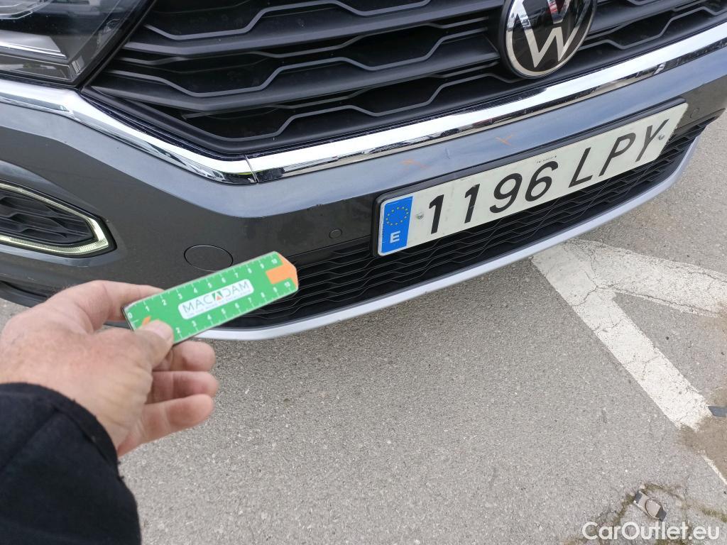  Volkswagen  T-ROC VOLKSWAGEN  / 2017 / 5P / todoterreno Advance 2.0 TDI 85kW (115CV) #3