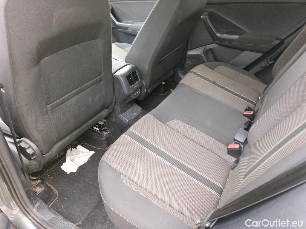  Volkswagen  T-ROC VOLKSWAGEN  / 2017 / 5P / todoterreno Advance 2.0 TDI 85kW (115CV) #7