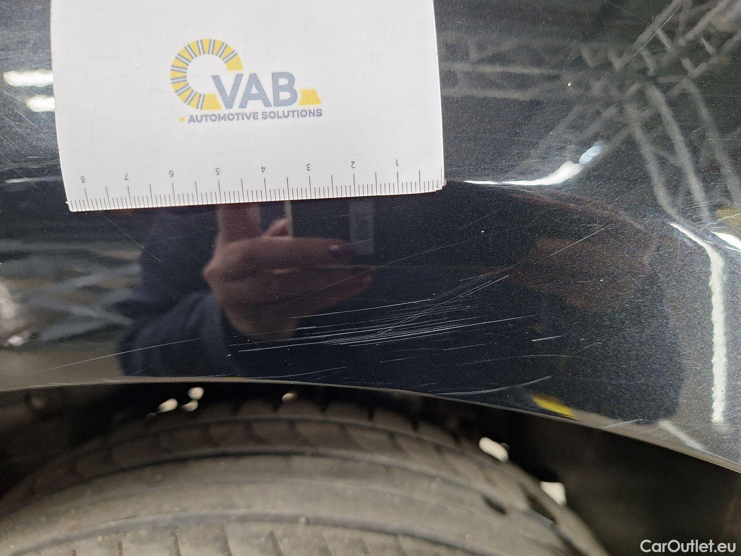  Bmw  Serie 1 BMW, 1-serie '15, BMW 1 Reeks Hatch 118d (110 kW) Aut. 5d #21