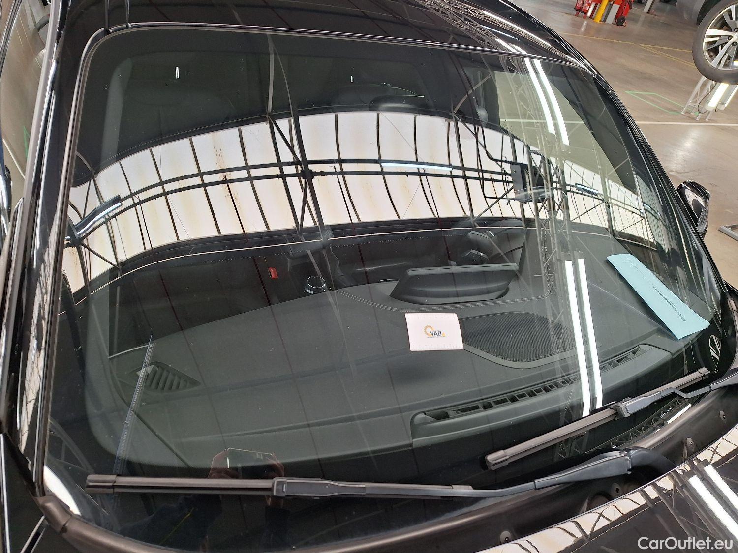  Bmw  Serie 1 BMW, 1-serie '15, BMW 1 Reeks Hatch 118d (110 kW) Aut. 5d #52