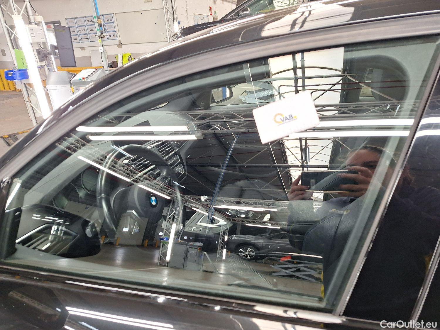  Bmw  Serie 1 BMW, 1-serie '15, BMW 1 Reeks Hatch 118d (110 kW) Aut. 5d #42