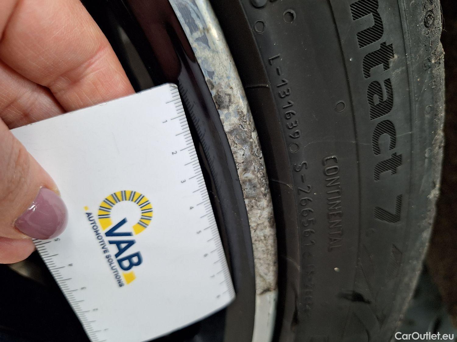  Bmw  Serie 1 BMW, 1-serie '15, BMW 1 Reeks Hatch 118d (110 kW) Aut. 5d #30