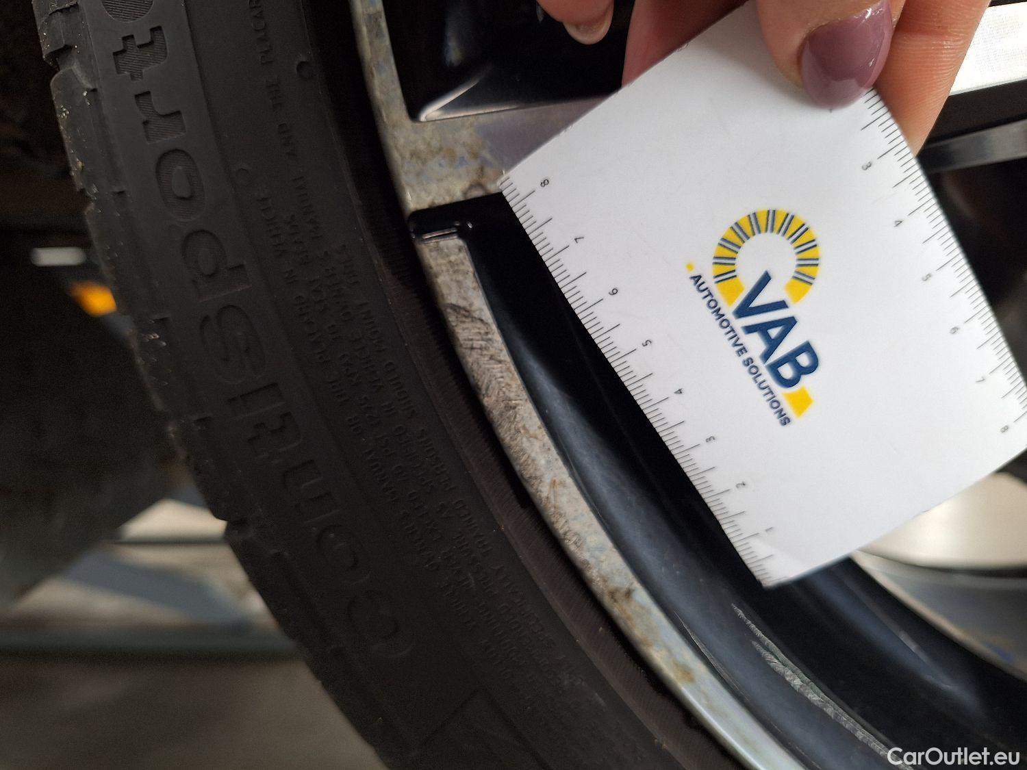  Bmw  Serie 1 BMW, 1-serie '15, BMW 1 Reeks Hatch 118d (110 kW) Aut. 5d #19