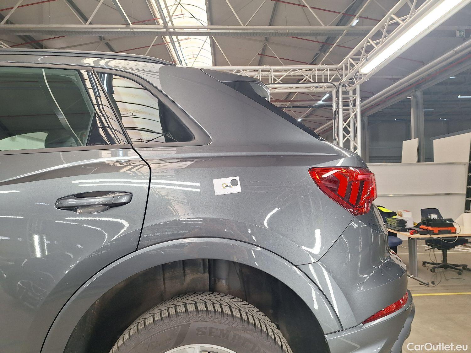  Audi  Q3 Audi,  '18 PHEV, Audi  45 TFSI e S tronic S Line 5d #39