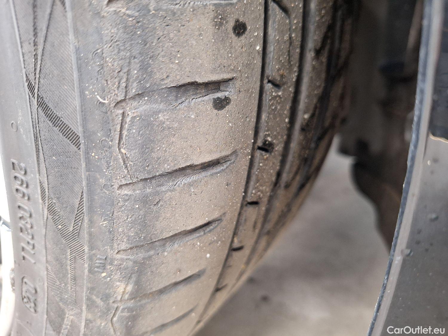  Bmw  Serie 1 BMW, 1-serie '15, BMW 1 Reeks Hatch 118d (110 kW) Aut. 5d #56