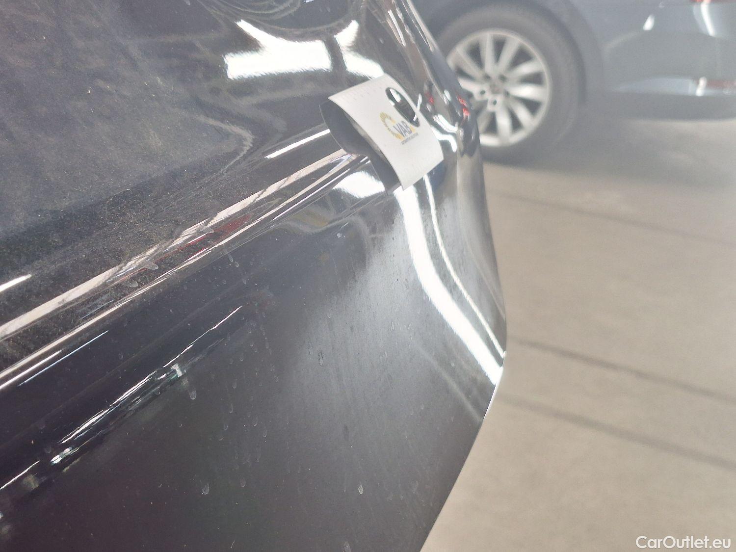  Bmw  X1 BMW,  FL'19, BMW  sDrive16dA (85 kW) 5d #38