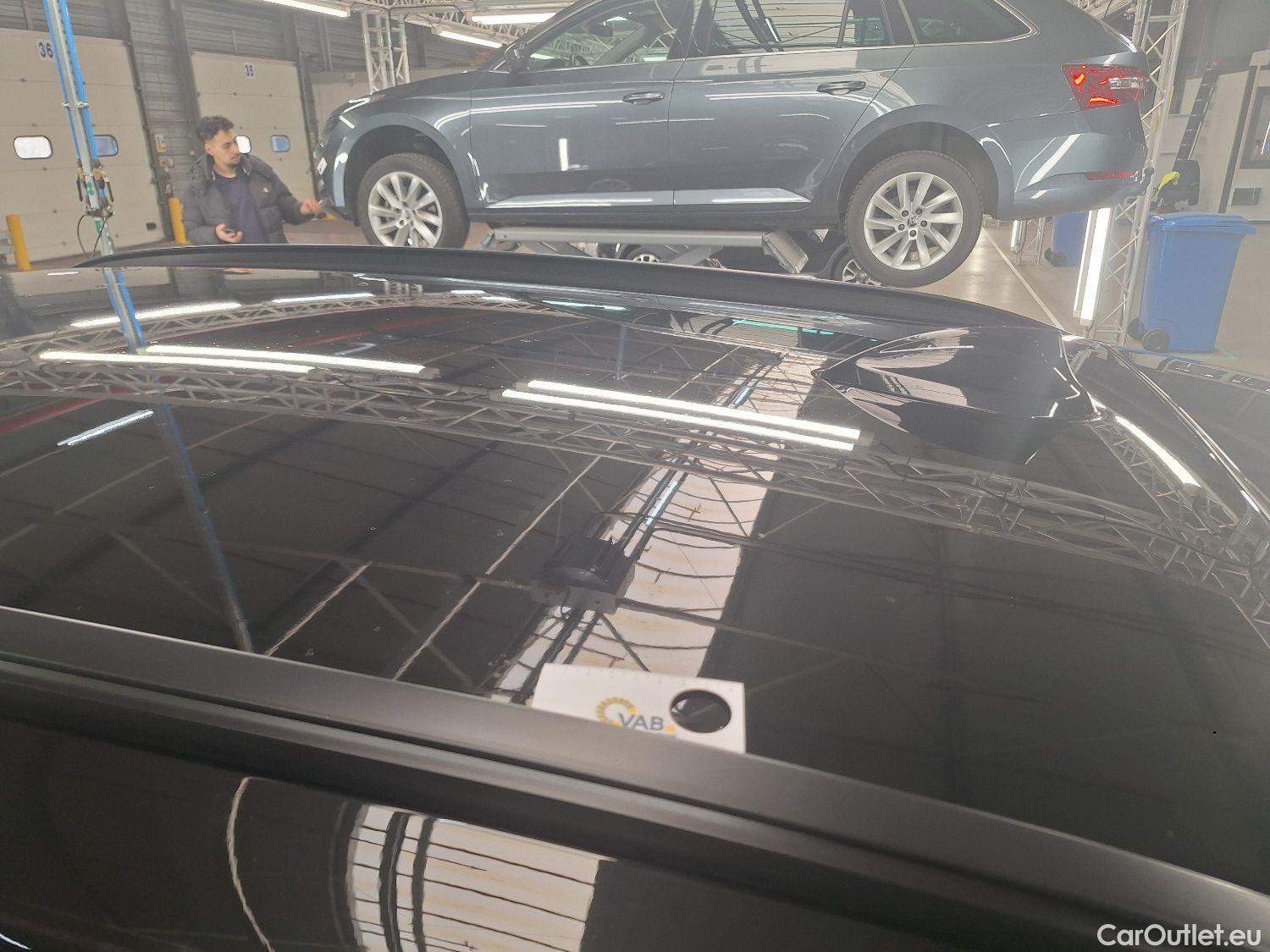  Bmw  X1 BMW,  FL'19, BMW  sDrive16dA (85 kW) 5d #42