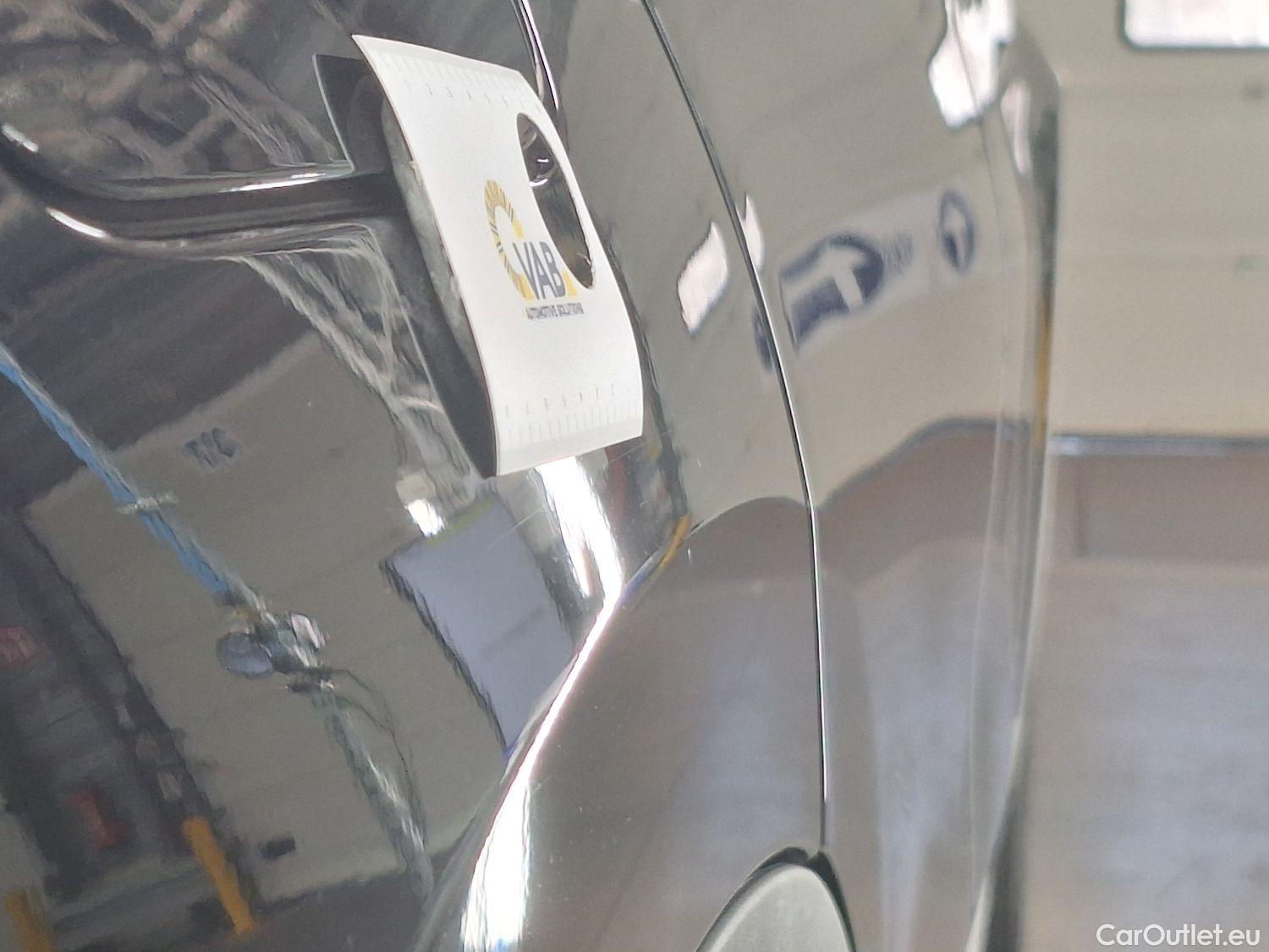  Bmw  X1 BMW,  FL'19, BMW  sDrive16dA (85 kW) 5d #16