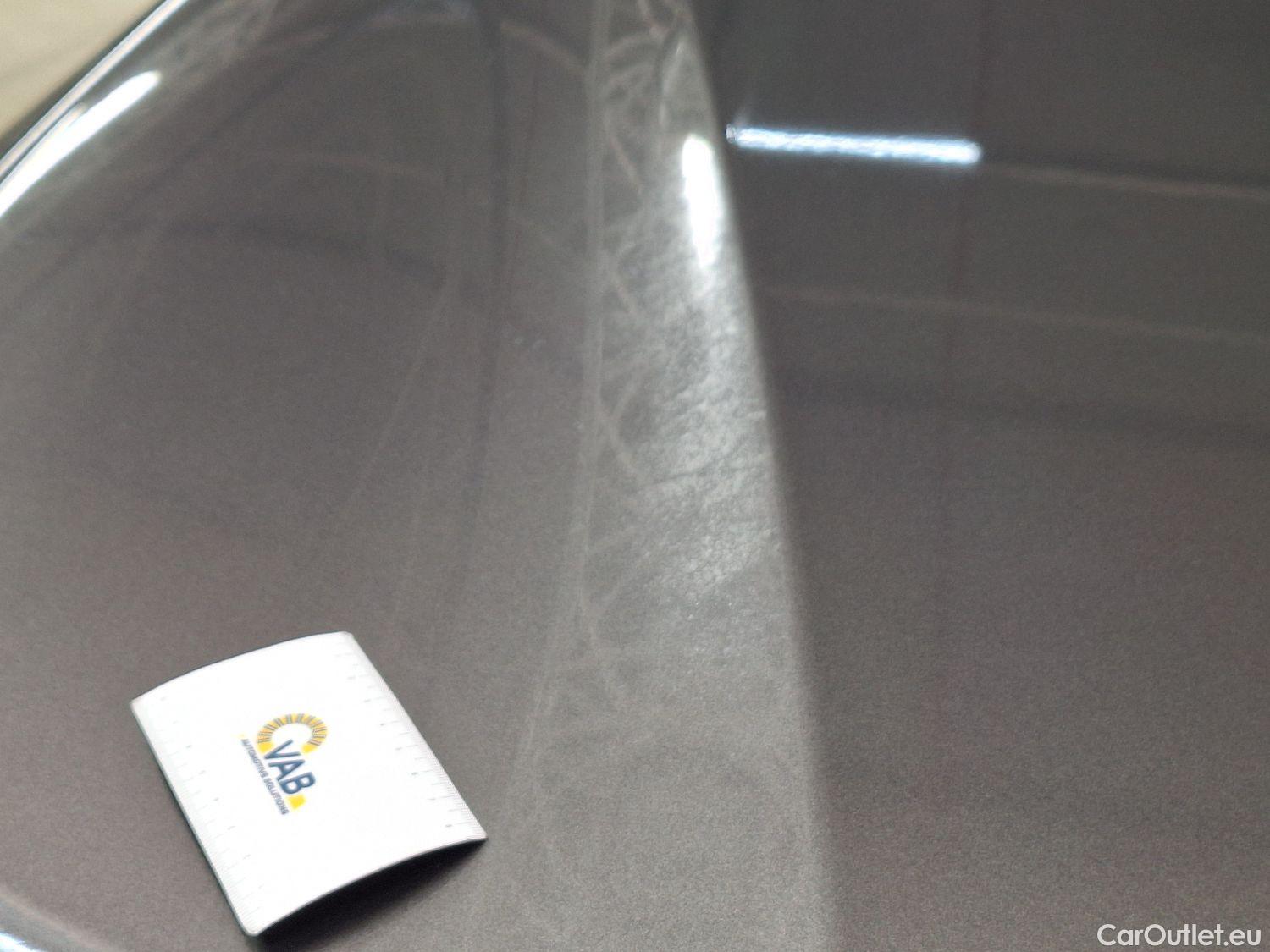  Peugeot  208 Peugeot,  '19, Peugeot  1.5 BlueHDi 100 MAN6 S&S GT 5d #39