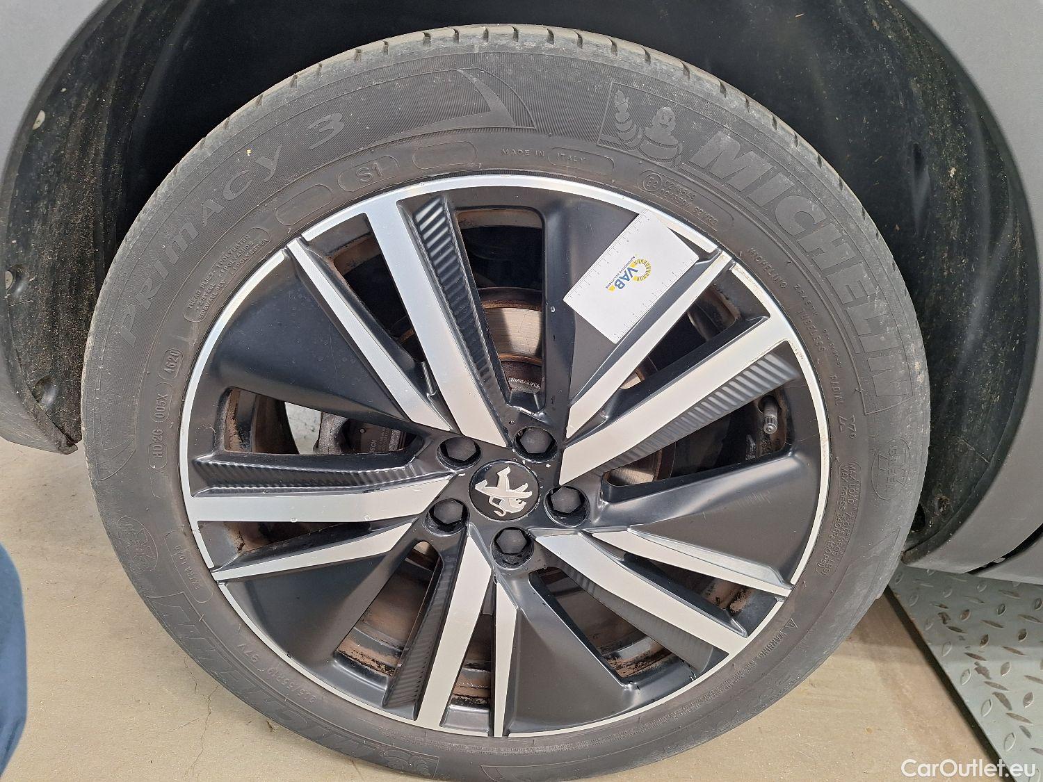  Peugeot  5008 Peugeot,  FL'20, Peugeot  1.5 BlueHDi 96kW S&S EAT8 GT Pack 5d #4