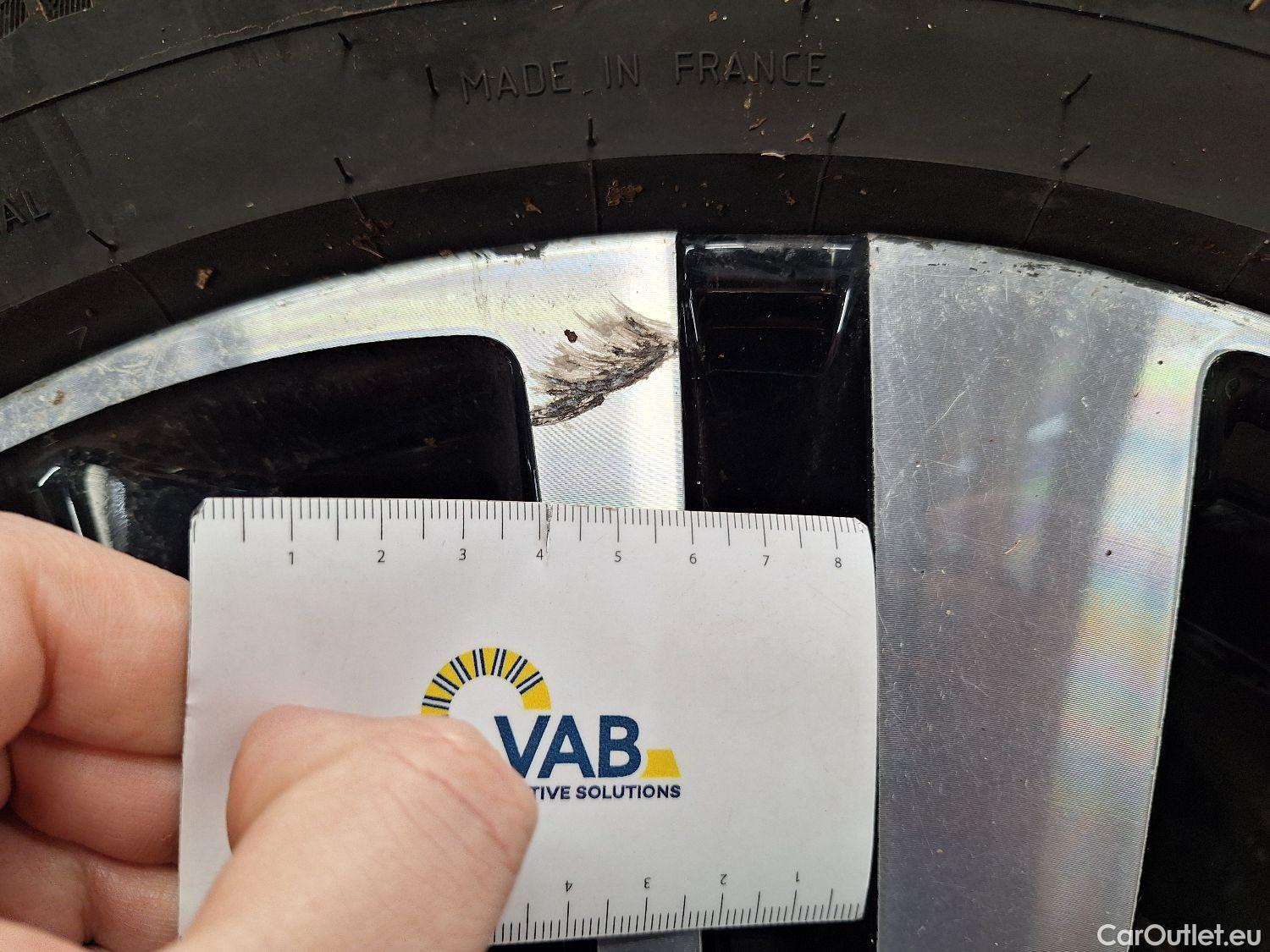  Peugeot  5008 Peugeot,  FL'20, Peugeot  1.5 BlueHDi 96kW S&S EAT8 GT 5d #9