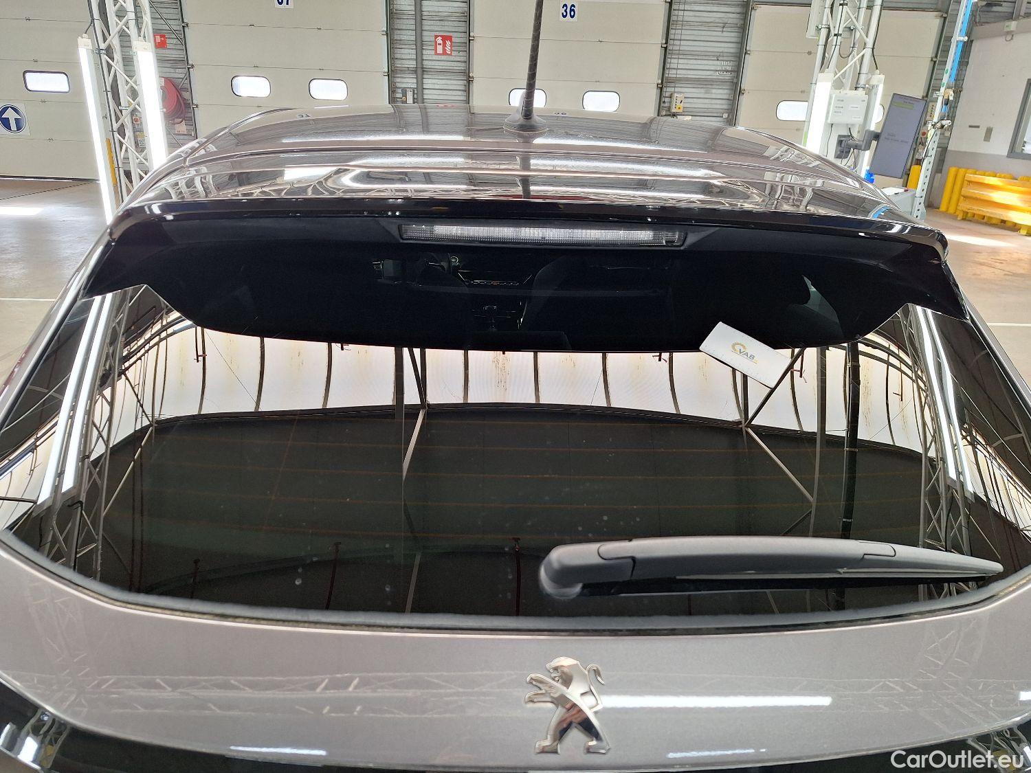  Peugeot  208 Peugeot,  '19, Peugeot  1.5 BlueHDi 100 MAN6 S&S GT 5d #31