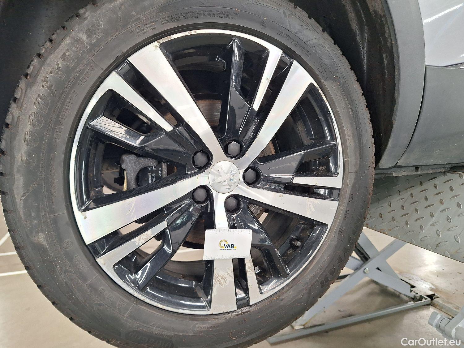  Peugeot  5008 Peugeot,  FL'20, Peugeot  1.5 BlueHDi 96kW S&S EAT8 GT 5d #3