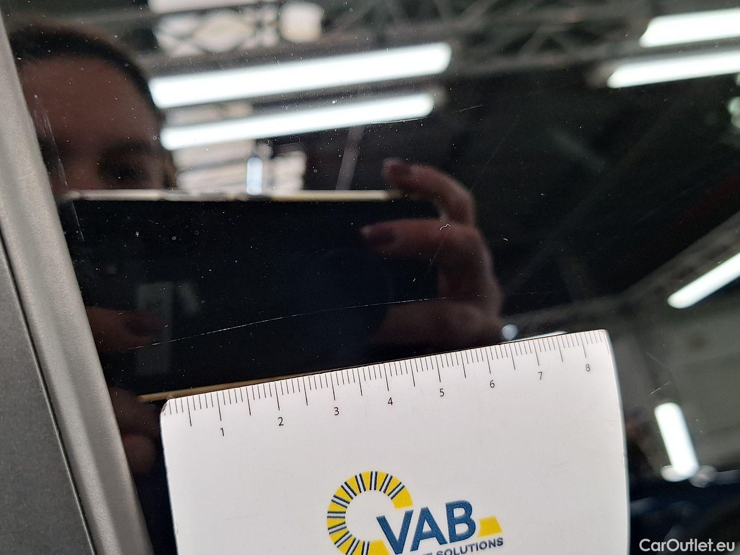  Peugeot  208 Peugeot,  '19, Peugeot  1.5 BlueHDi 100 MAN6 S&S GT 5d #30