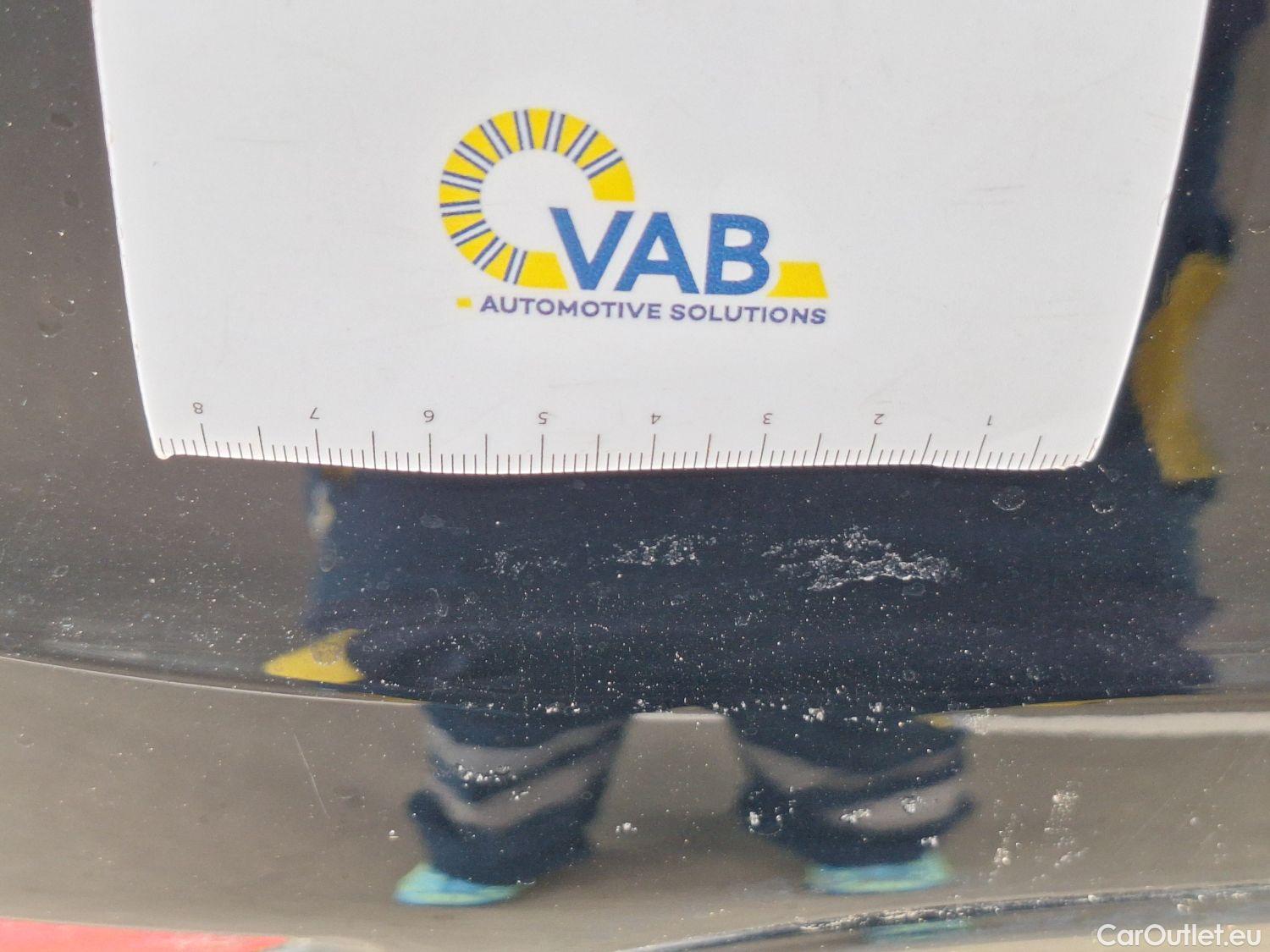  Peugeot  208 Peugeot,  '19, Peugeot  1.5 BlueHDi 100 MAN6 S&S GT 5d #16