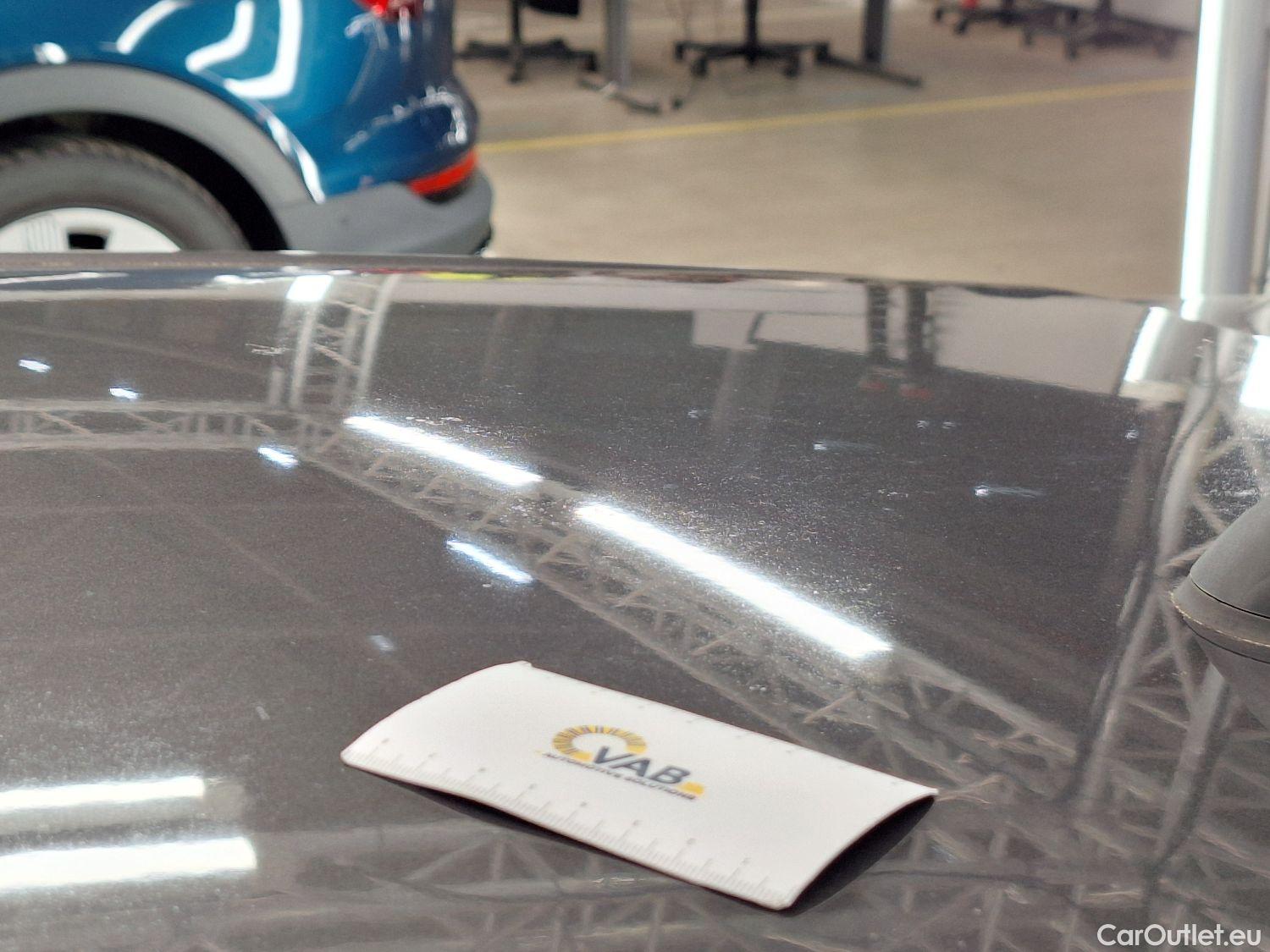  Peugeot  208 Peugeot,  '19, Peugeot  1.5 BlueHDi 100 MAN6 S&S GT 5d #36