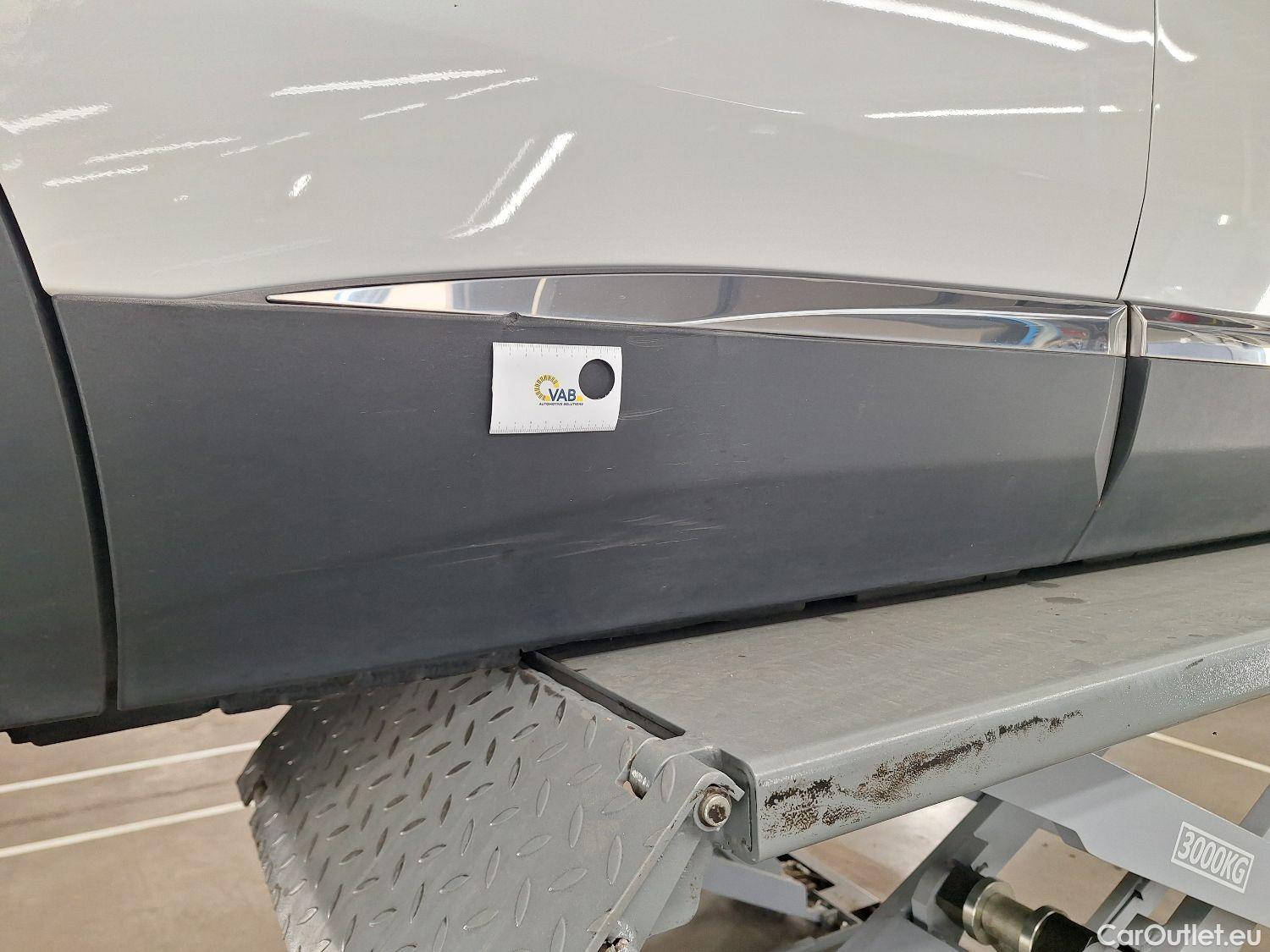  Peugeot  5008 Peugeot,  FL'20, Peugeot  1.5 BlueHDi 96kW S&S EAT8 Allure Pack #3