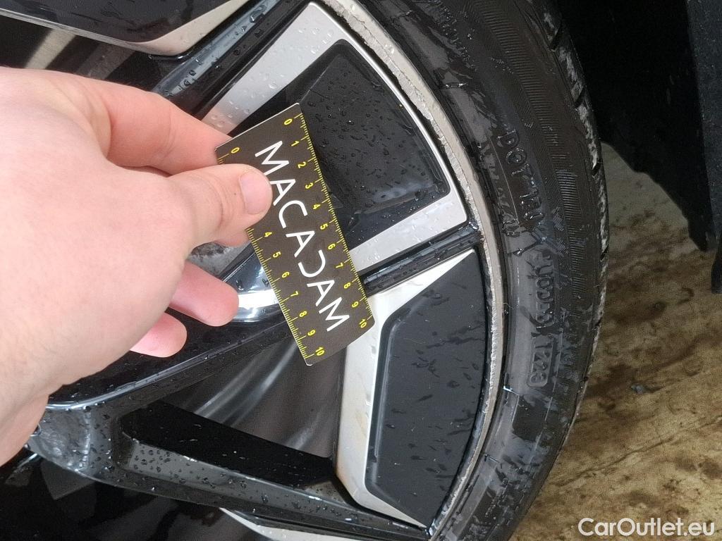  Bmw  Serie 5 BMW Série 5 / 2020 / 4P / Berline 545e xDrive 394ch Luxury BVA8 #6