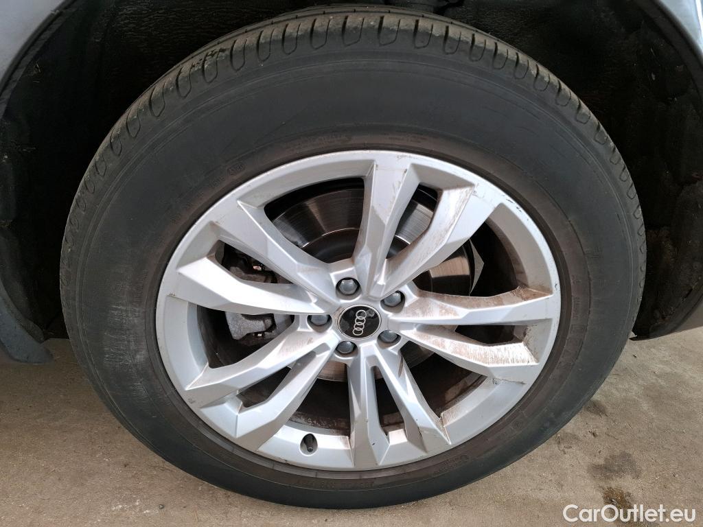 Audi  Q7 AUDI  / 2019 / 5P / SUV 55 TFSIe 380ch quattro Tiptronic8 Avus #21