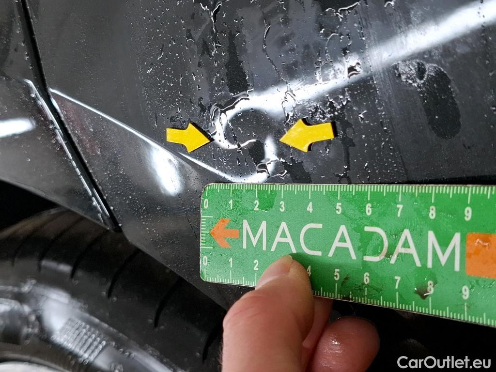  Land Rover  Discovery AUDI A8 / 2021 / 4P / Berline 60 TFSIe QTT tiptronic 8 Avus #2