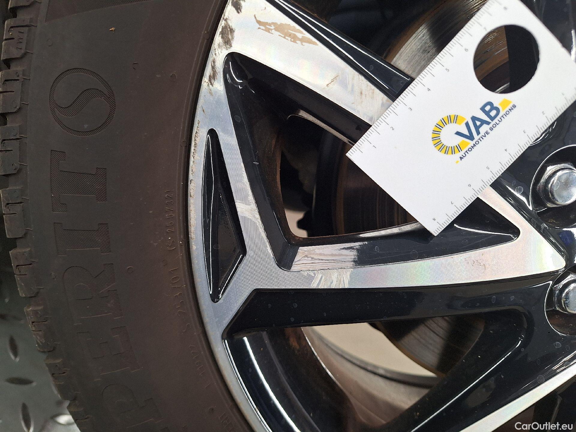  Toyota  Yaris Toyota,  '20, Toyota  1.5 VVT-i Hybrid Iconic e-CVT 5d #69