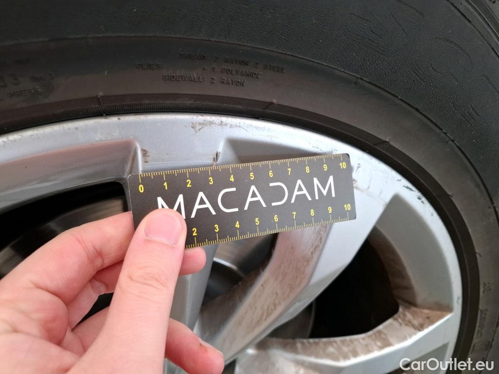  Audi  Q7 AUDI  / 2019 / 5P / SUV 55 TFSIe 380ch quattro Tiptronic8 Avus #23