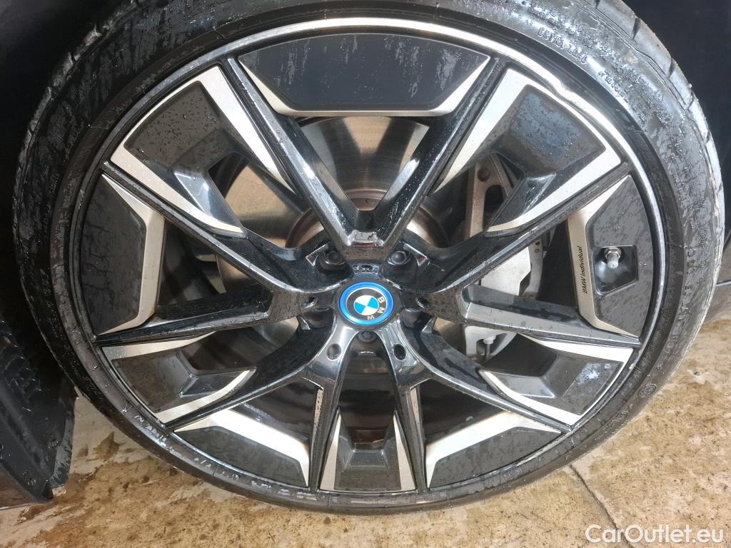  Bmw  Serie 5 BMW Série 5 / 2020 / 4P / Berline 545e xDrive 394ch Luxury BVA8 #1