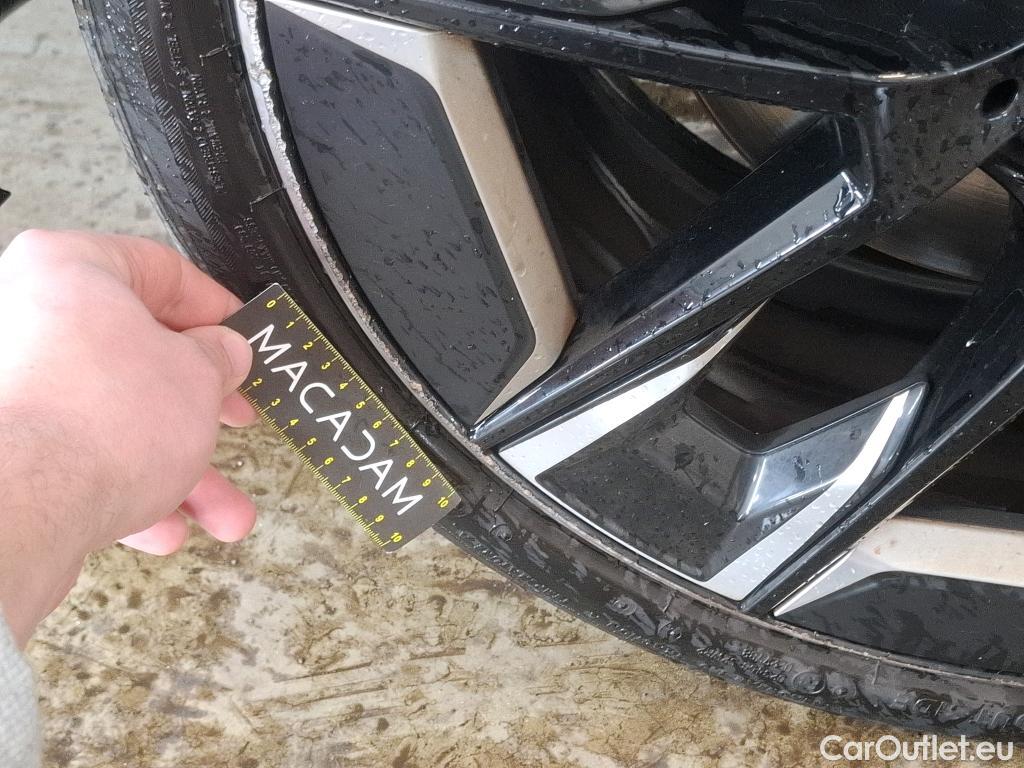  Bmw  Serie 5 BMW Série 5 / 2020 / 4P / Berline 545e xDrive 394ch Luxury BVA8 #8