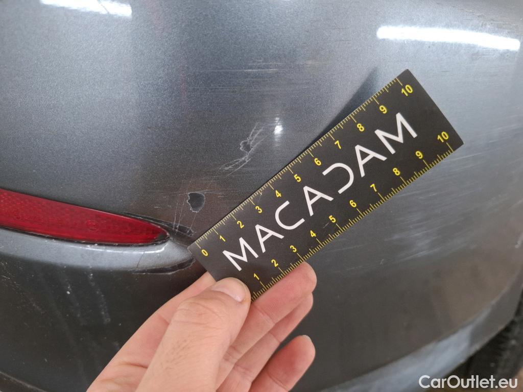  Mercedes  G-Klasee MERCEDES-BENZ GLC Coupe / 2019 / 5P / Coupé GLC 300 e AMG Line 4Matic #5