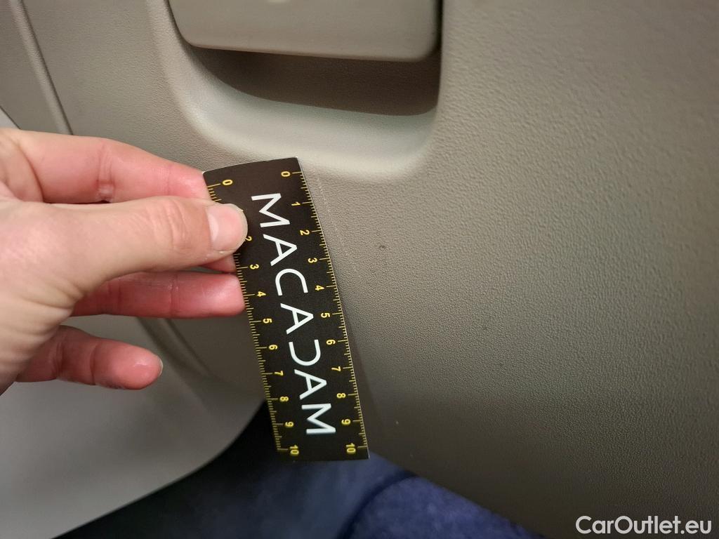  Land Rover  Range Rover LAND ROVER  Velar / 2017 / 5P / SUV 2.0 P400e PHEV BVA R-Dynamic SE #41