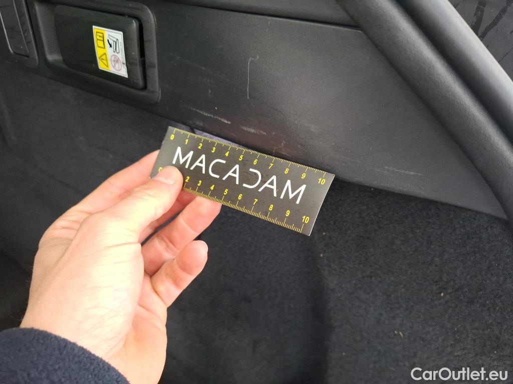  Land Rover  Range Rover LAND ROVER  Velar / 2017 / 5P / SUV 2.0 P400e PHEV BVA R-Dynamic SE #51