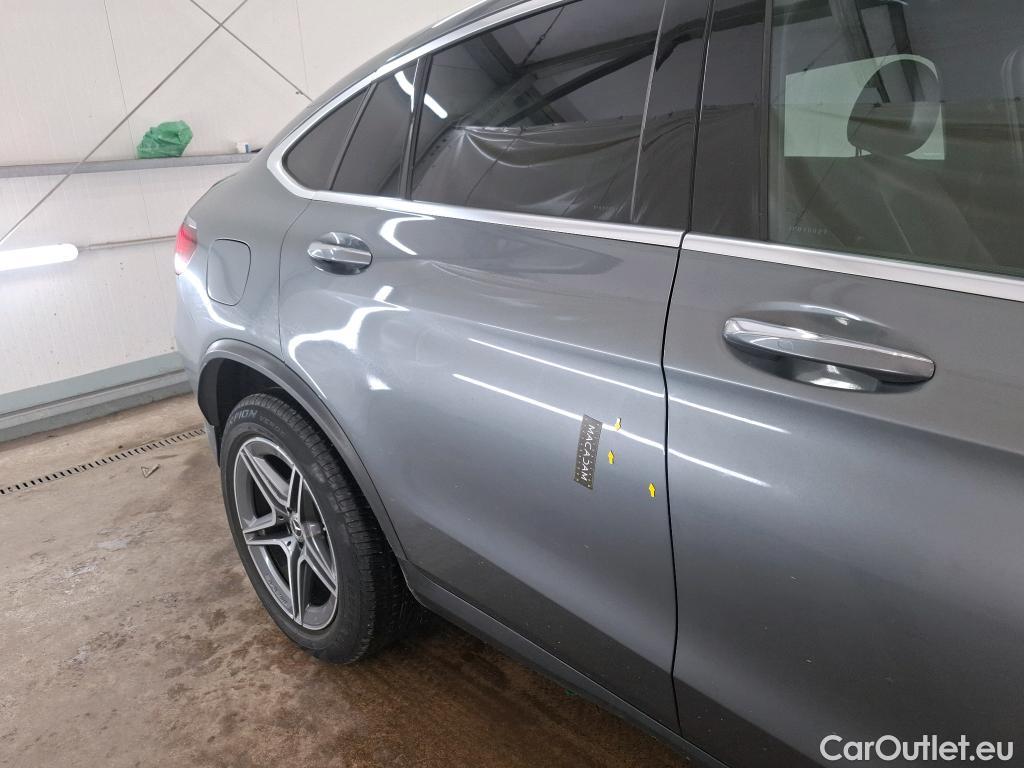  Mercedes  G-Klasee MERCEDES-BENZ GLC Coupe / 2019 / 5P / Coupé GLC 300 e AMG Line 4Matic #17