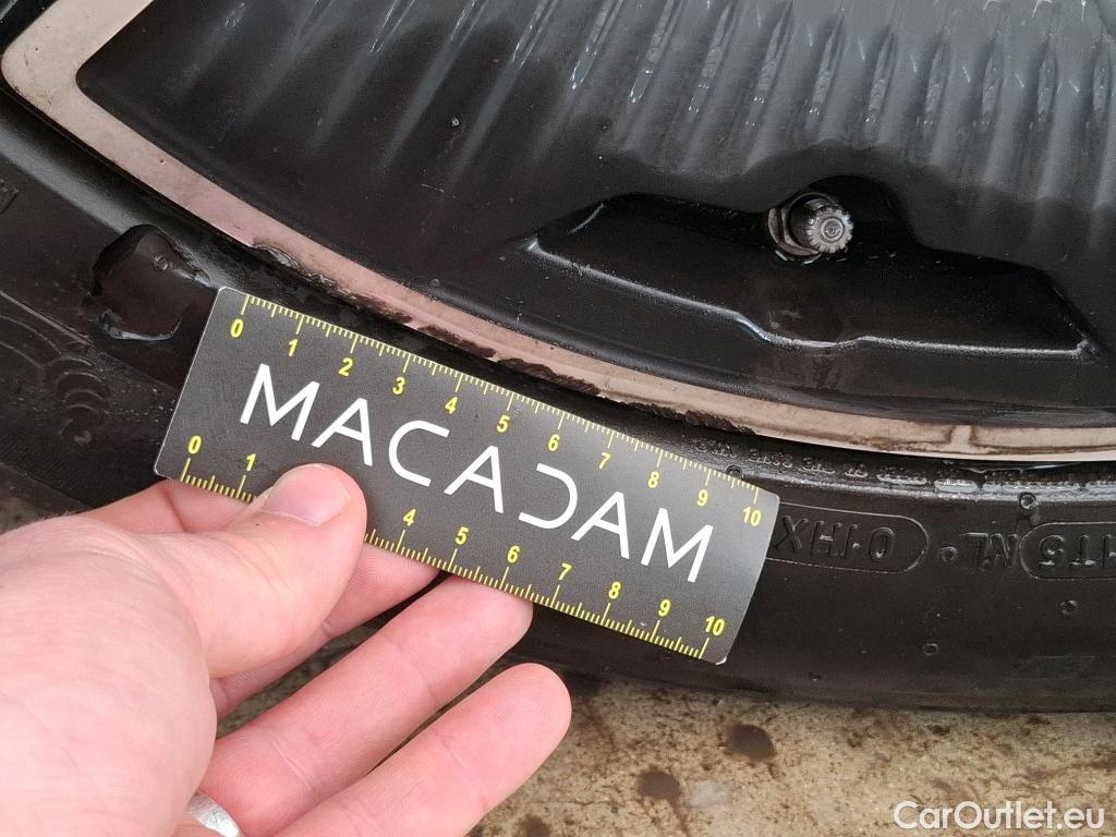  Mercedes  EQE MERCEDES-BENZ  / 2022 / 4P / Berline  350 AMG Line #34