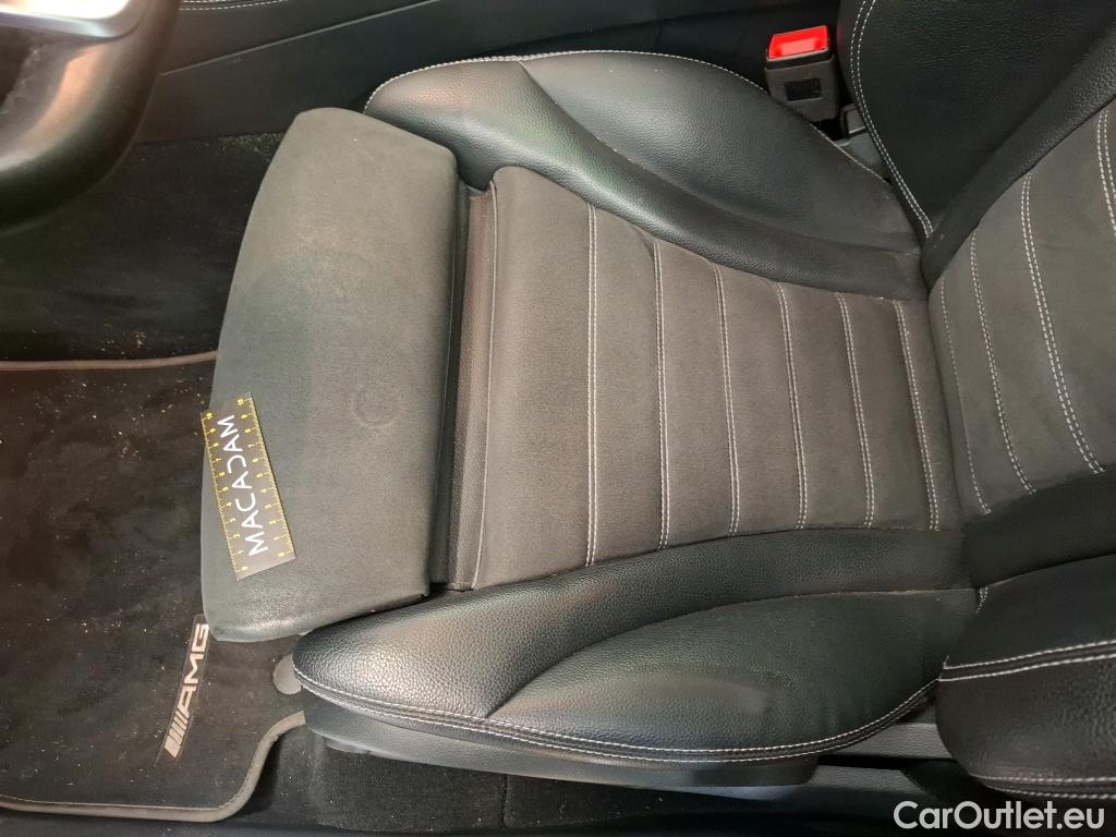  Mercedes  G-Klasee MERCEDES-BENZ GLC Coupe / 2019 / 5P / Coupé GLC 300 e AMG Line 4Matic #24