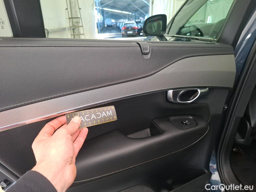  Volvo  XC90 VOLVO  / 2019 / 5P / SUV Recharge T8 AWD GT 8 Ultimate Dark #16