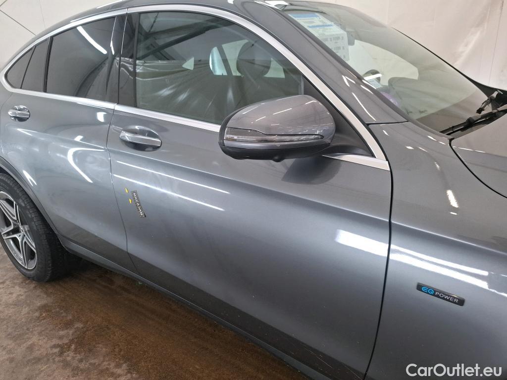  Mercedes  G-Klasee MERCEDES-BENZ GLC Coupe / 2019 / 5P / Coupé GLC 300 e AMG Line 4Matic #21