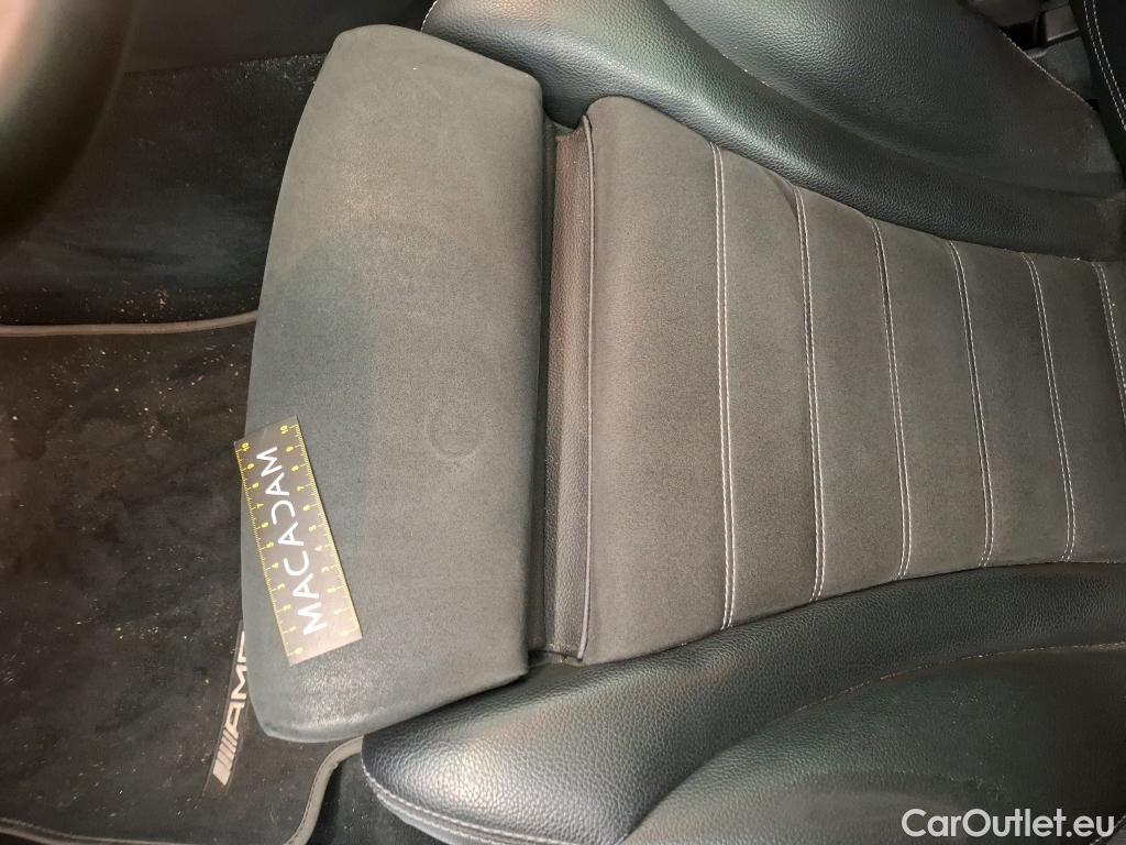  Mercedes  G-Klasee MERCEDES-BENZ GLC Coupe / 2019 / 5P / Coupé GLC 300 e AMG Line 4Matic #25