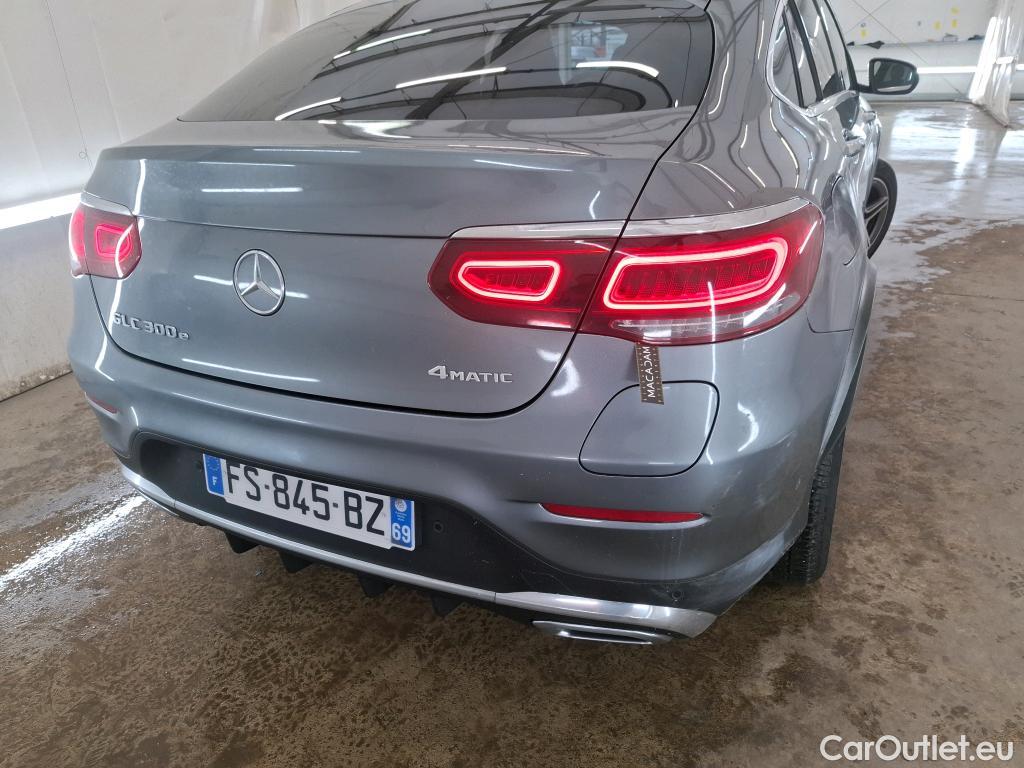  Mercedes  G-Klasee MERCEDES-BENZ GLC Coupe / 2019 / 5P / Coupé GLC 300 e AMG Line 4Matic #1