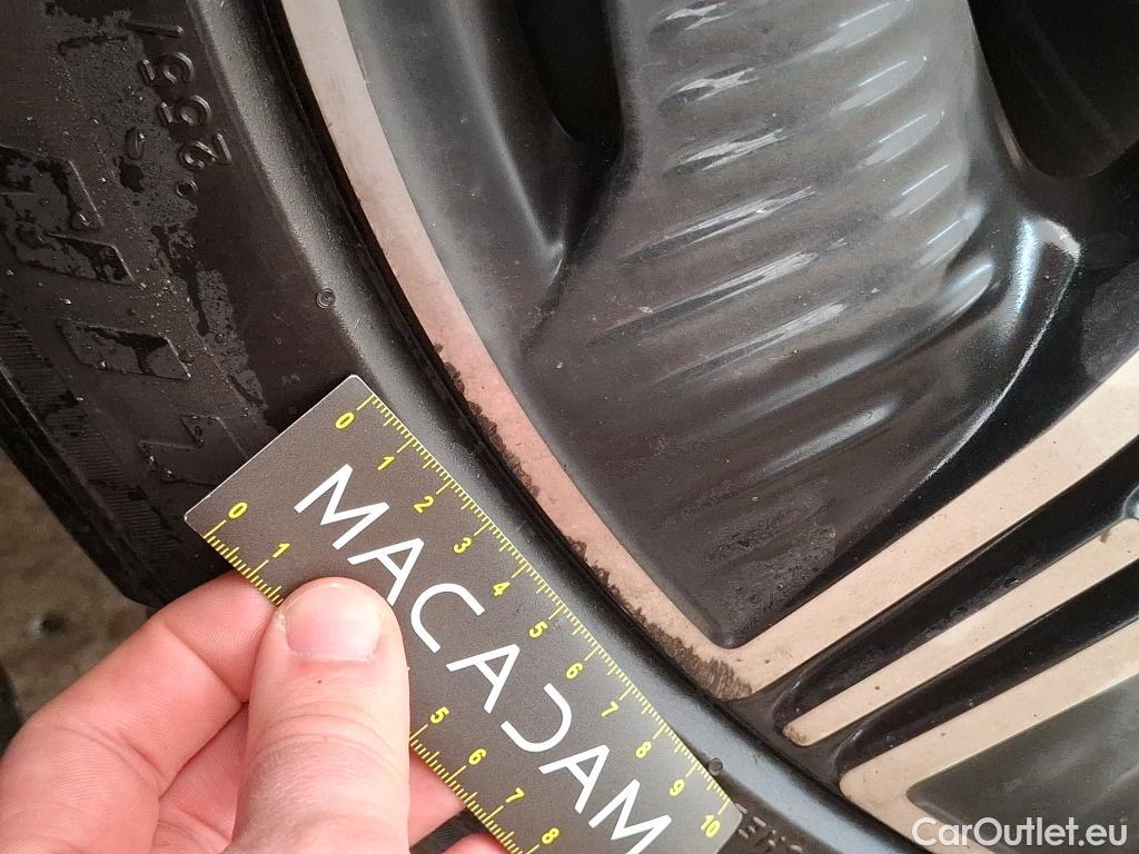  Mercedes  EQE MERCEDES-BENZ  / 2022 / 4P / Berline  350 AMG Line #35