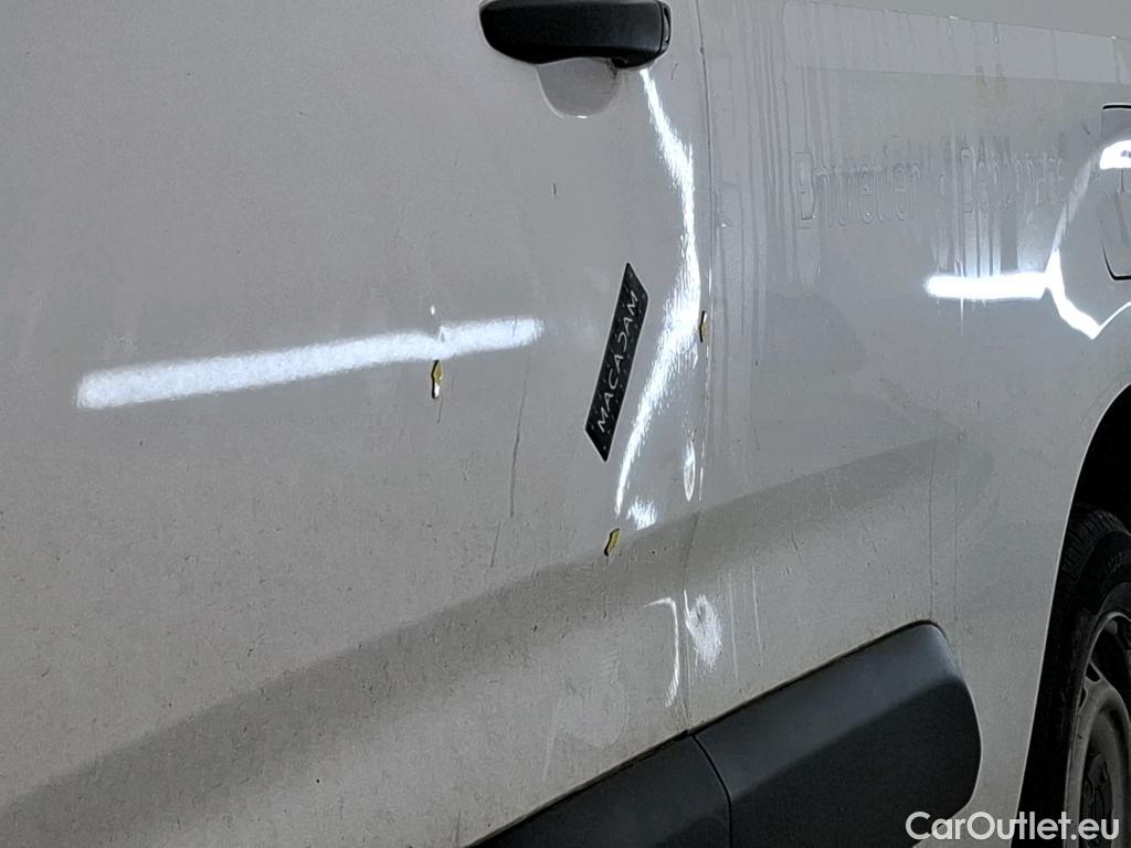  Citroen  Berlingo  Fourgon Club M 650 1.5 BlueHDi 100CV BVM6 E6d #17